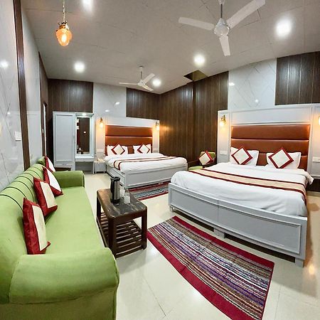 Hotel Amar Mussoorie Bagian luar foto