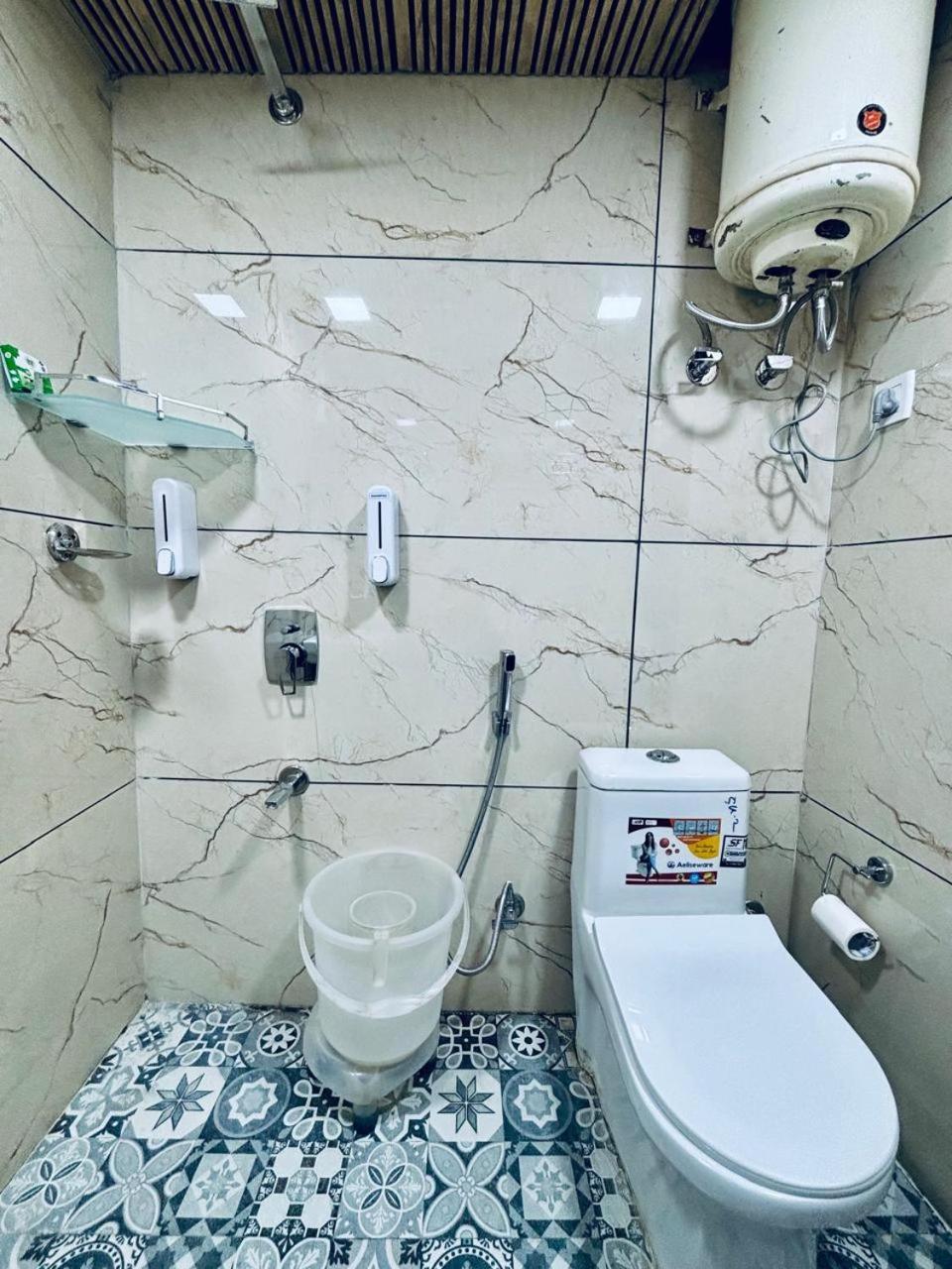 Hotel Amar Mussoorie Bagian luar foto