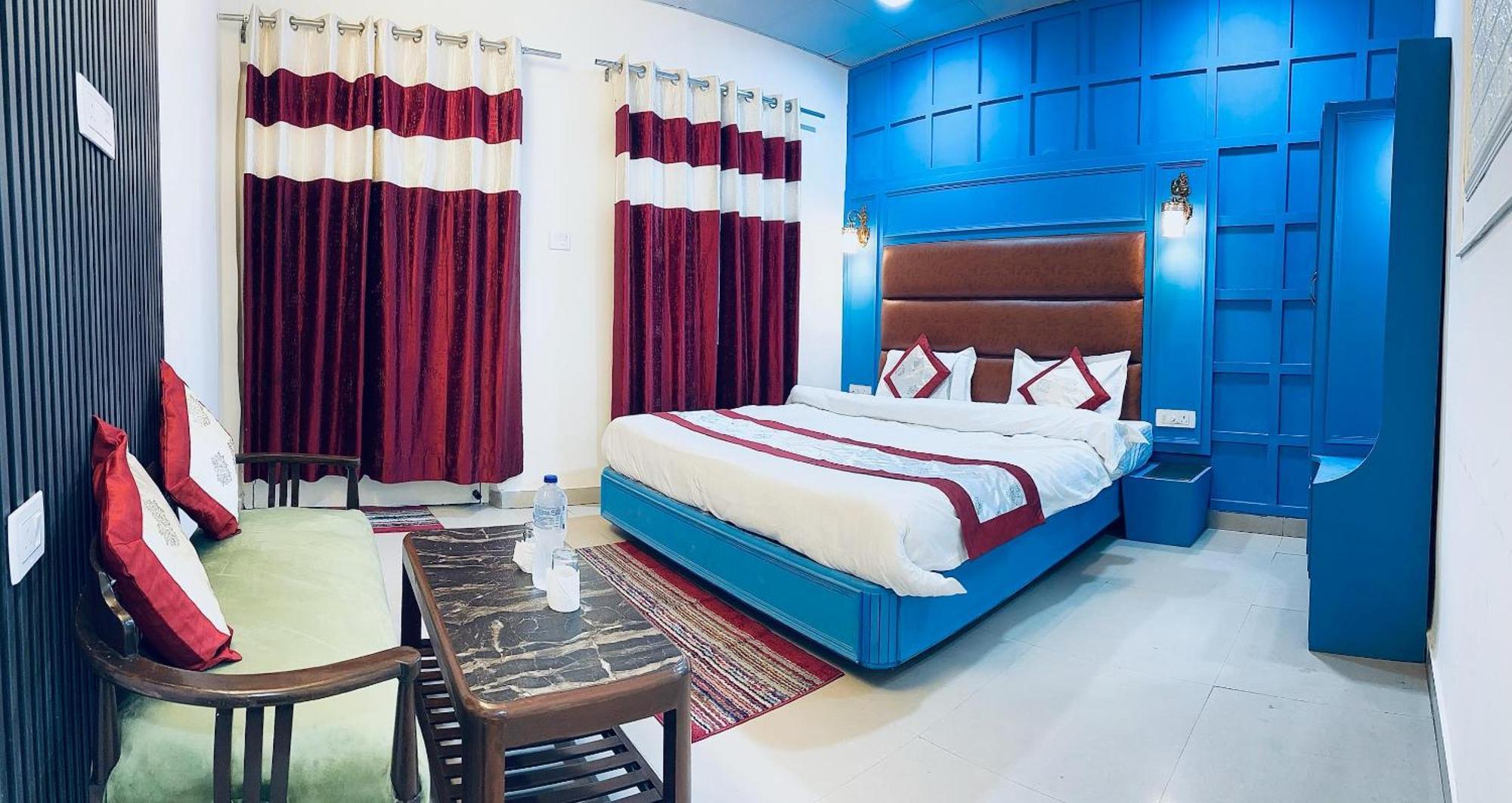Hotel Amar Mussoorie Bagian luar foto